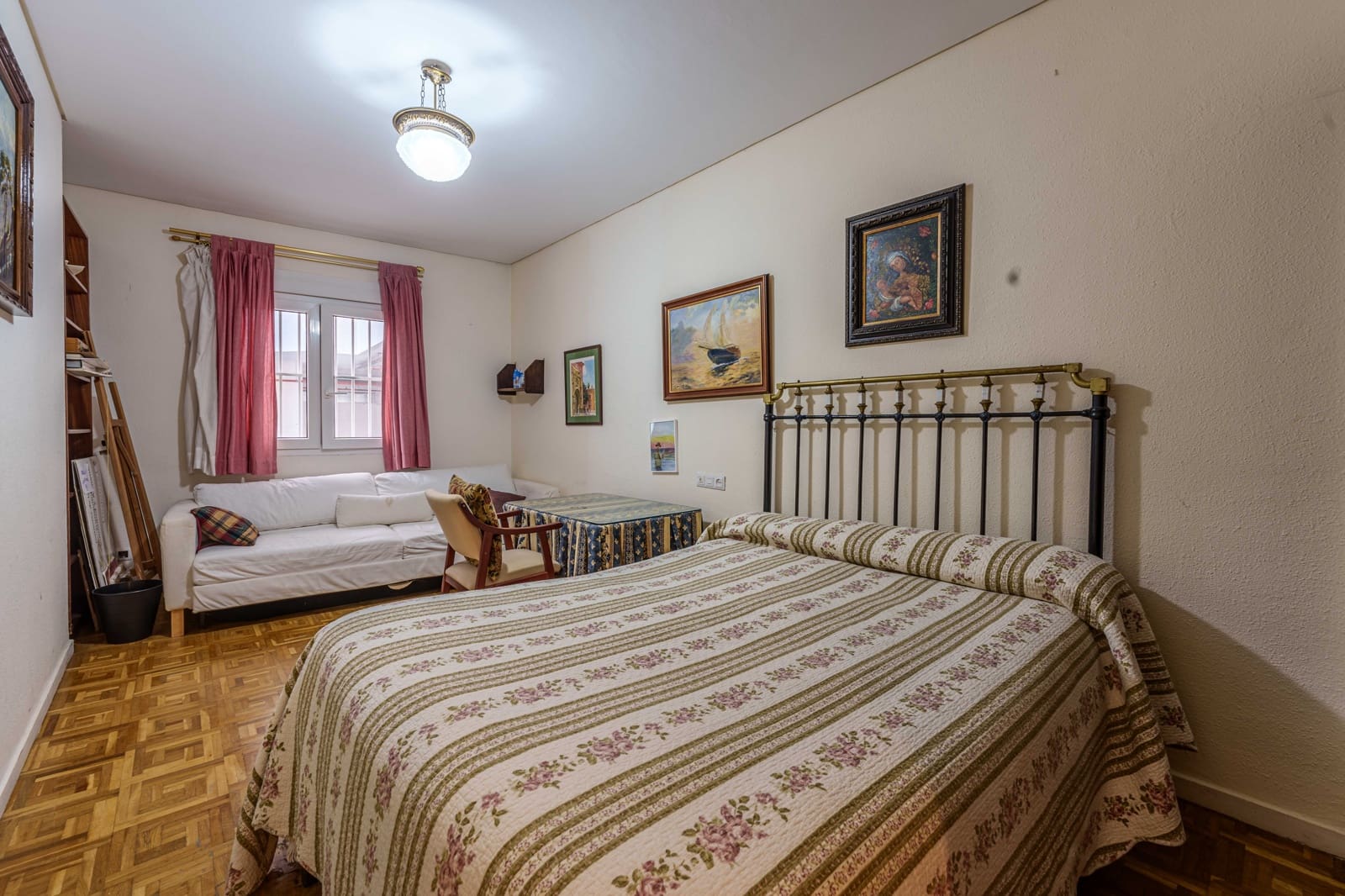 4 soveværelse Lejlighed til salg i Malaga by med swimmingpool - € 1.120.000 (Ref: 9944730)