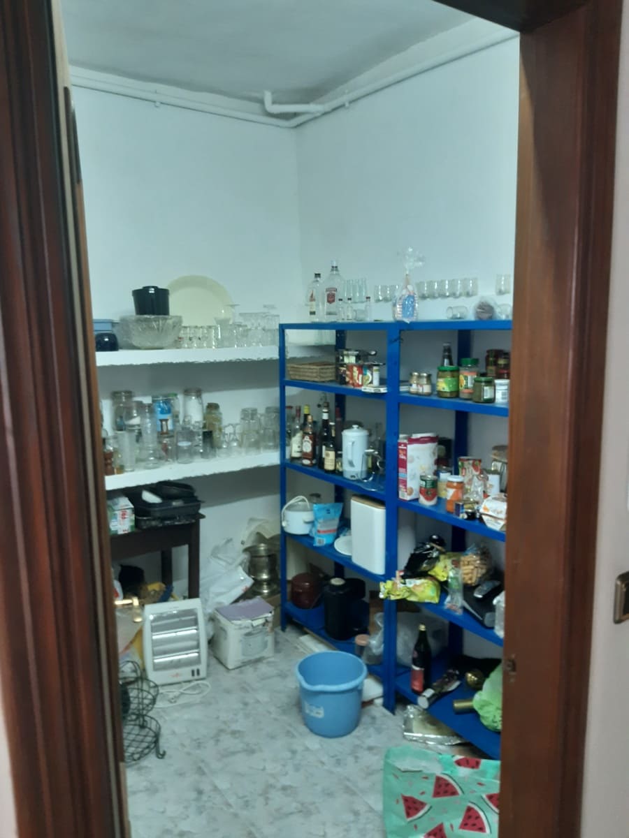 5 soveværelse Byhus til salg i Teresa de Cofrentes med swimmingpool - € 135.000 (Ref: 9271407)