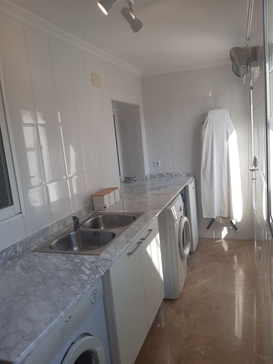 5 soveværelse Byhus til salg i Teresa de Cofrentes med swimmingpool - € 135.000 (Ref: 9271407)