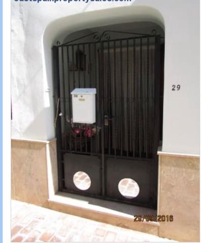 5 sovrum Hus till salu i Teresa de Cofrentes med pool - 135 000 € (Ref: 9271407)