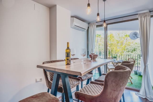 2 soveværelse Lejlighed til leje i Pueblo, Calpe / Calp - € 1.290 (Ref: 9273030)