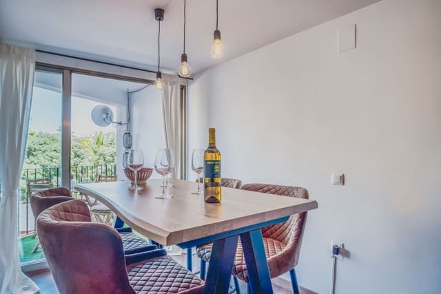 2 soveværelse Lejlighed til leje i Pueblo, Calpe / Calp - € 1.290 (Ref: 9273030)