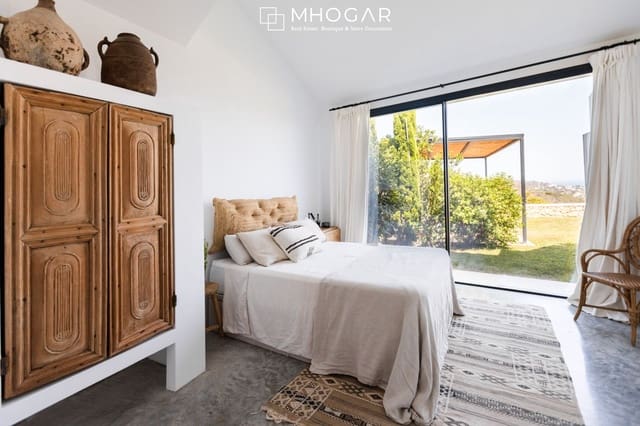 3 makuuhuone Huvila vuokrattavana paikassa Benissa mukana uima-altaan - 7 900 € (Ref: 9430983)