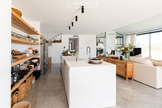 3 makuuhuone Huvila vuokrattavana paikassa Benissa mukana uima-altaan - 7 900 € (Ref: 9430983)