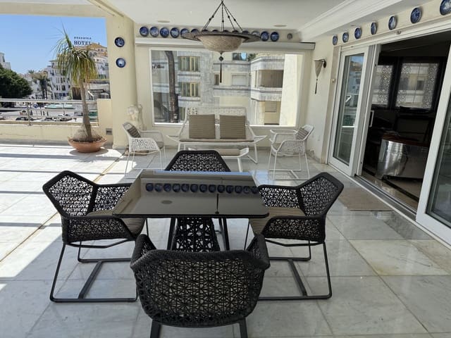 4 soverom Leilighet til salgs i Puerto Banus, Marbella med svømmebasseng garasje - € 3 380 000 (Ref: 9314000)
