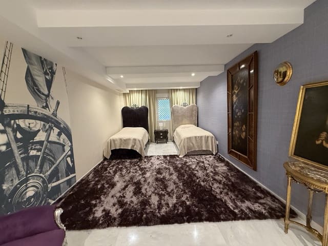 4 soverom Leilighet til salgs i Puerto Banus, Marbella med svømmebasseng garasje - € 3 380 000 (Ref: 9314000)