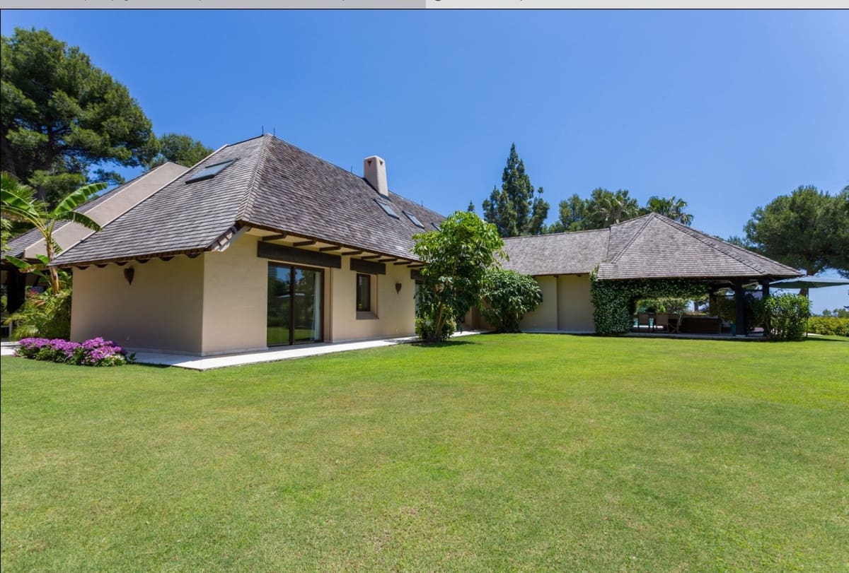 6 soveværelse Villa til salg i Rio Real med swimmingpool garage - € 3.400.000 (Ref: 9314001)