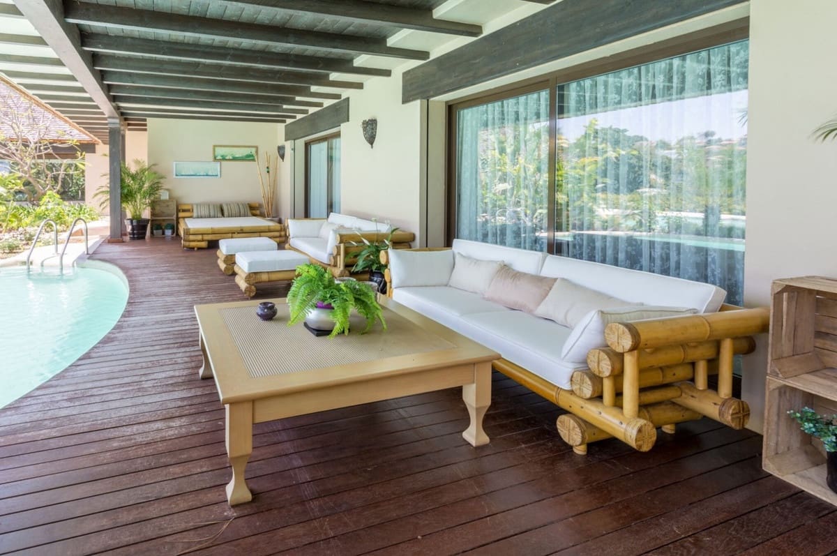 6 soveværelse Villa til salg i Rio Real med swimmingpool garage - € 3.400.000 (Ref: 9314001)