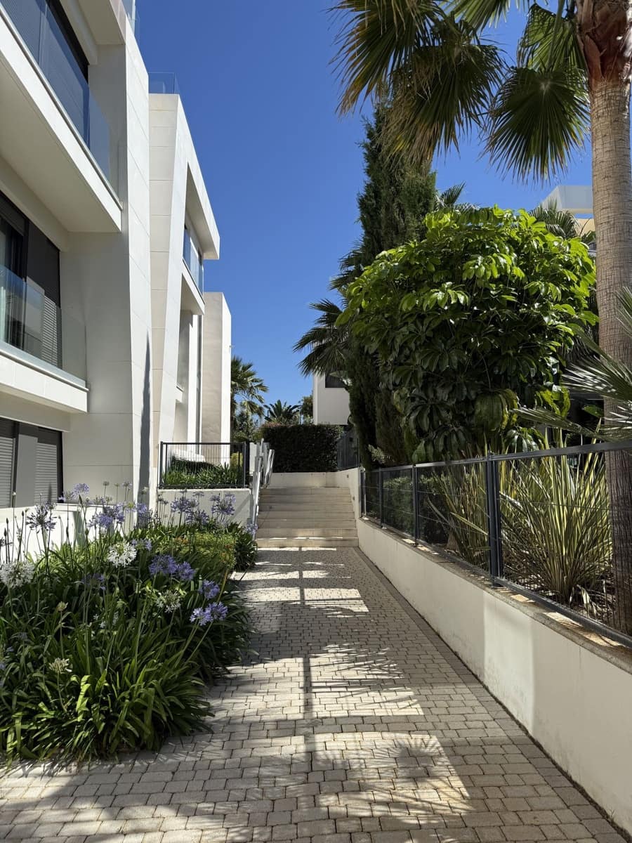 2 camera da letto Appartamento da affitare come casa vacanza in Cabopino con piscina garage - 3.000 € (Rif: 9314008)