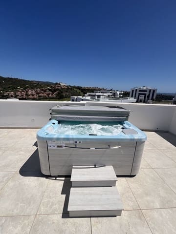 3 camera da letto Appartamento da affitare come casa vacanza in Los Monteros, Marbella con piscina garage - 3.500 € (Rif: 9314012)