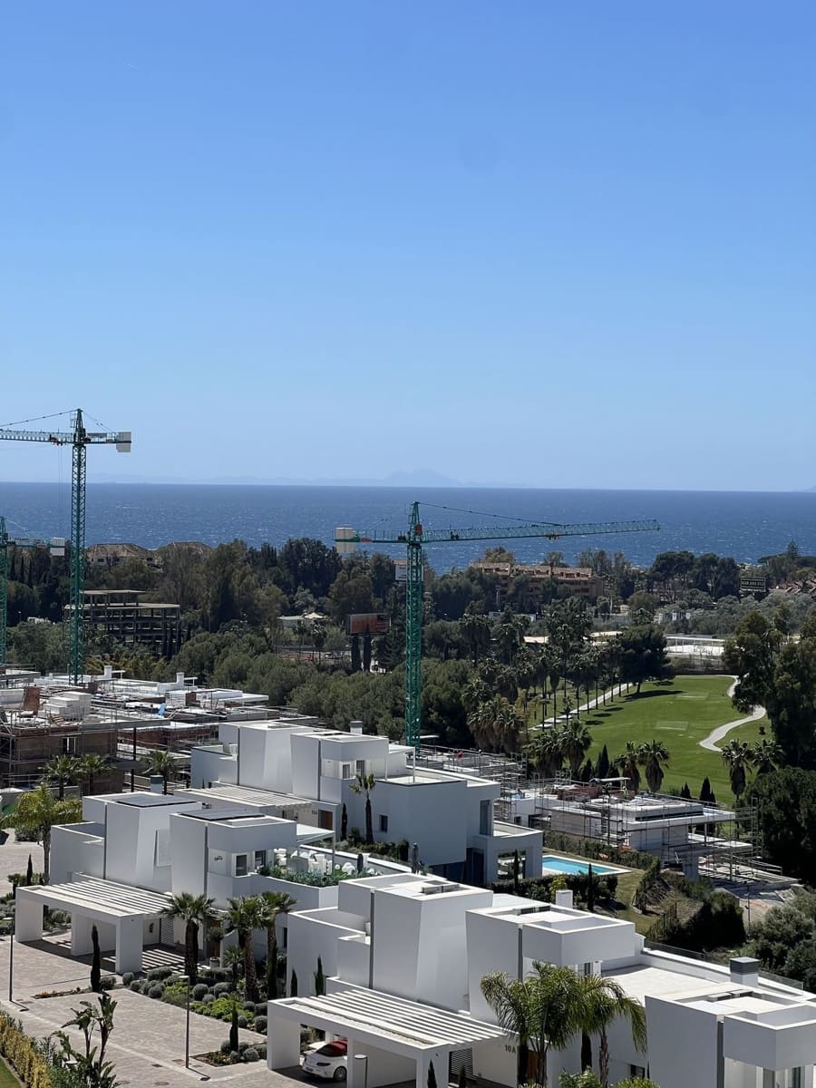 3 camera da letto Appartamento da affitare come casa vacanza in Los Monteros con piscina garage - 3.500 € (Rif: 9314012)