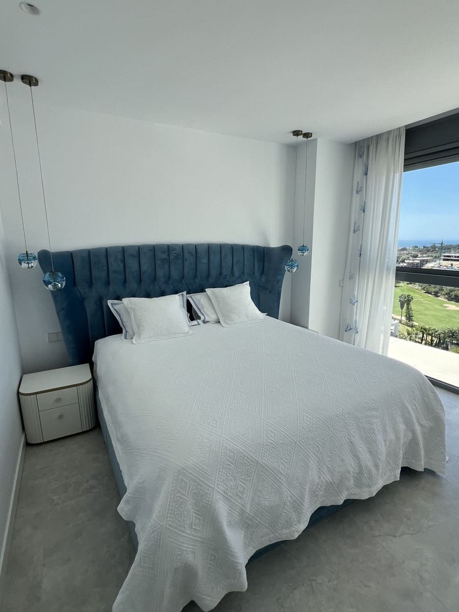 3 camera da letto Appartamento da affitare come casa vacanza in Los Monteros con piscina garage - 3.500 € (Rif: 9314012)