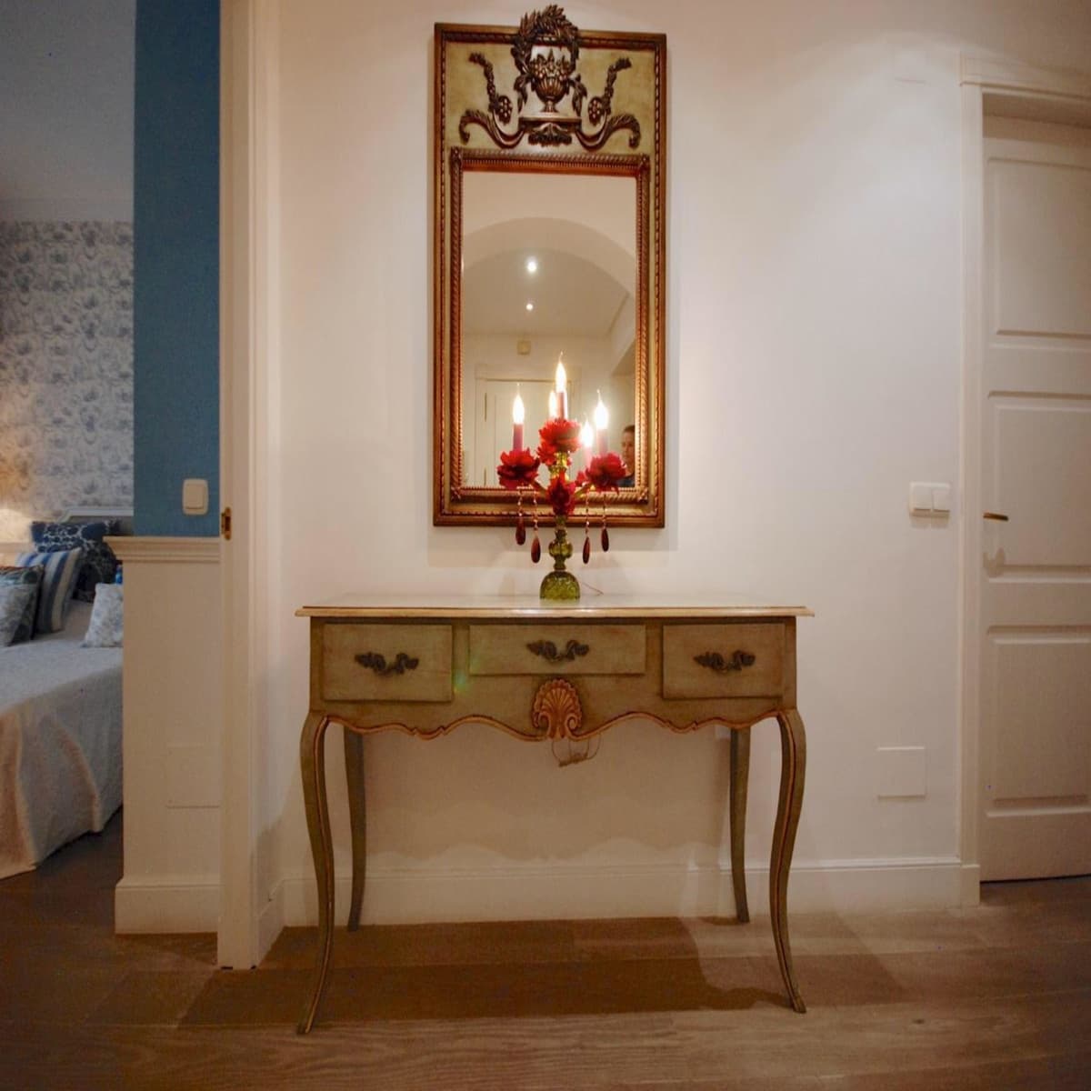 2 bedroom Apartment for holiday rental in Marbella with pool garage - € 1,500 (Ref: 9314013)