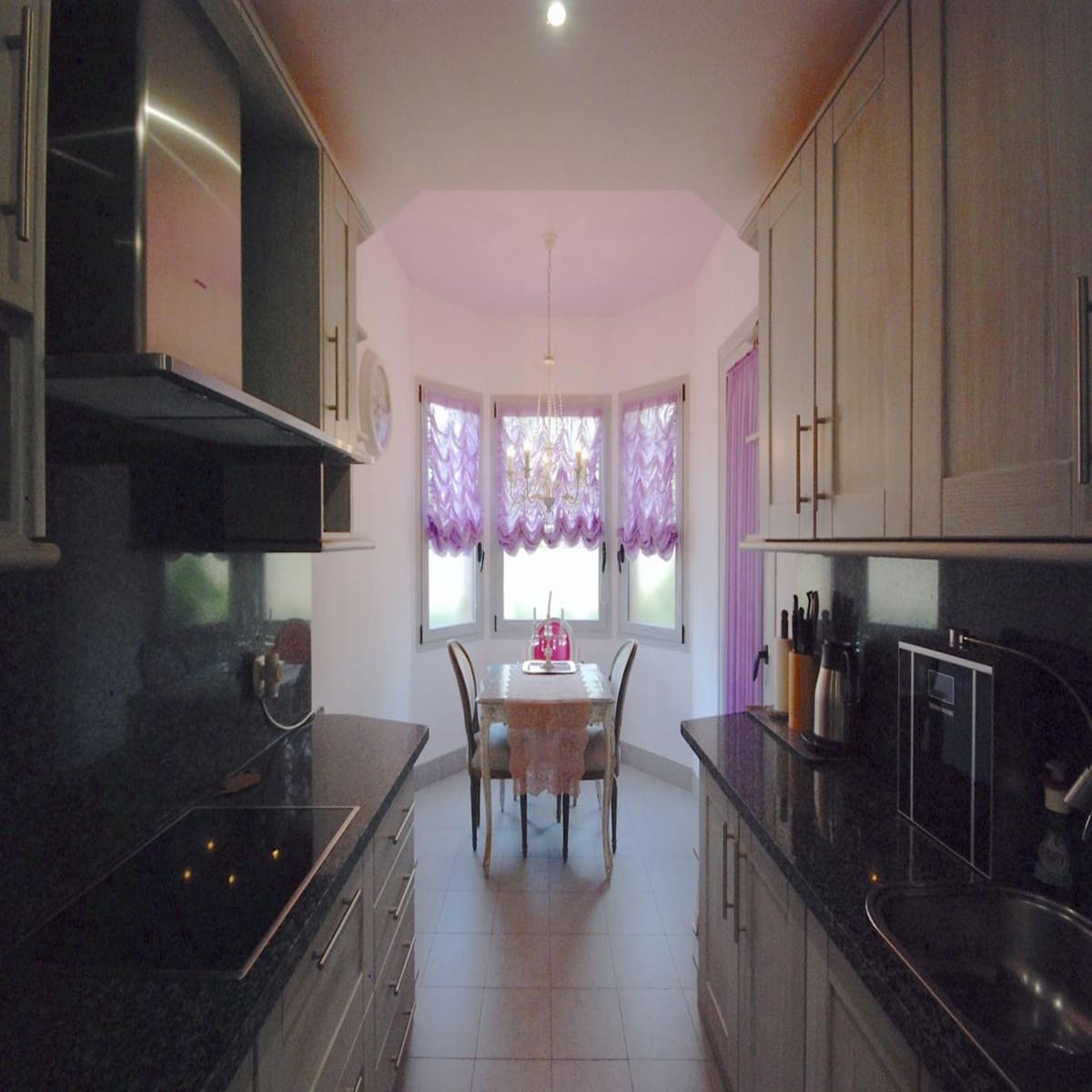 2 bedroom Apartment for holiday rental in Marbella with pool garage - € 1,500 (Ref: 9314013)