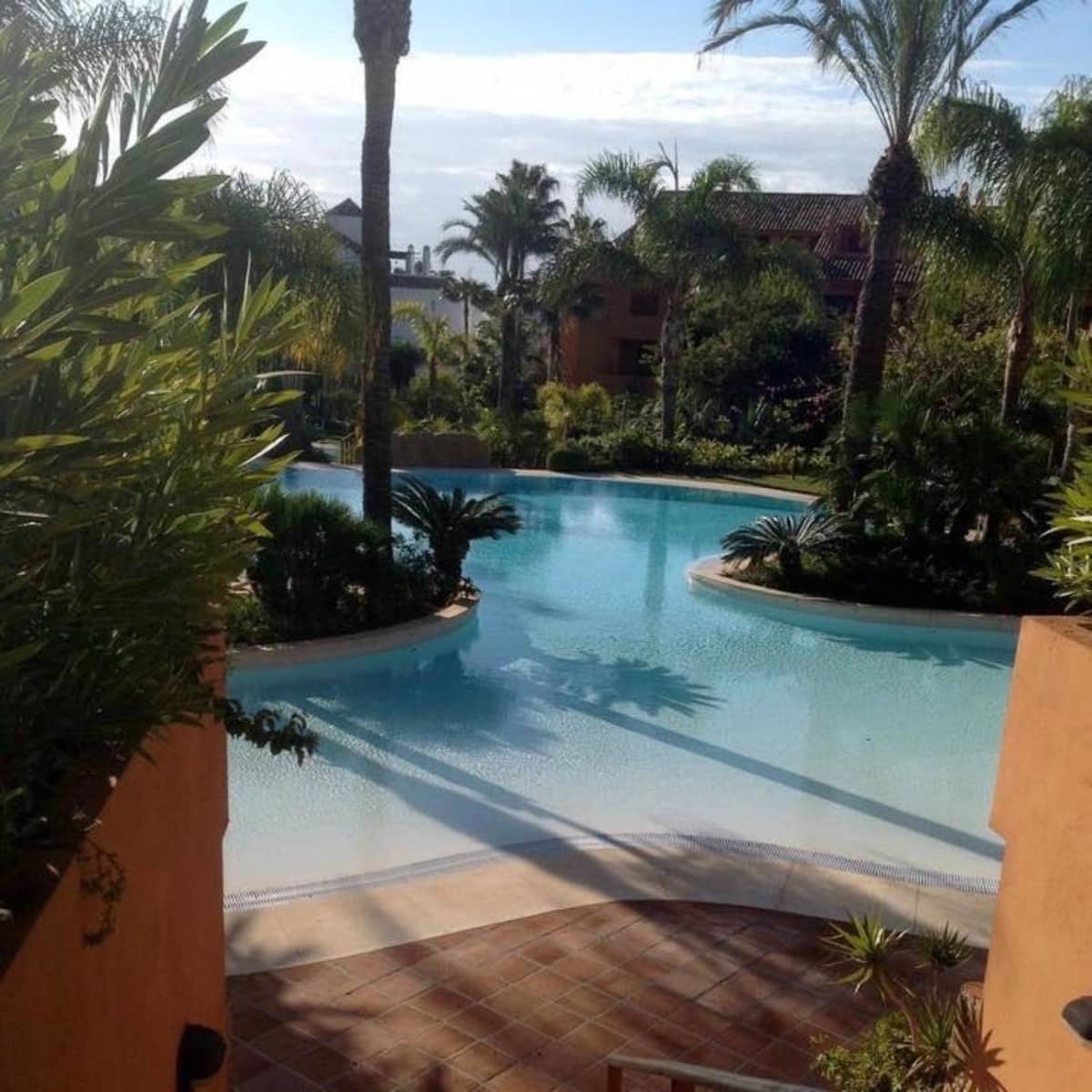 2 bedroom Apartment for holiday rental in Marbella with pool garage - € 1,500 (Ref: 9314013)