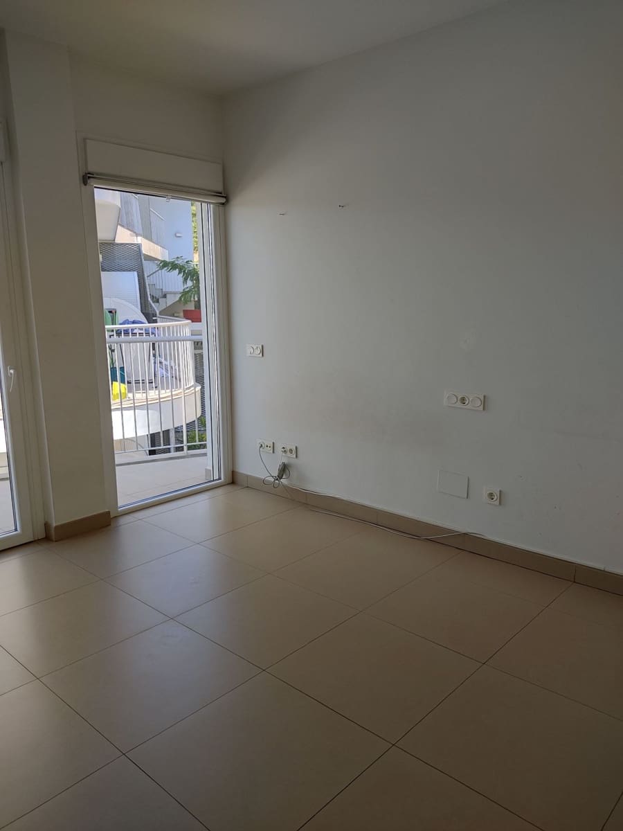 3 bedroom Apartment for sale in Torrequebrada with pool garage - € 850,000 (Ref: 9314332)