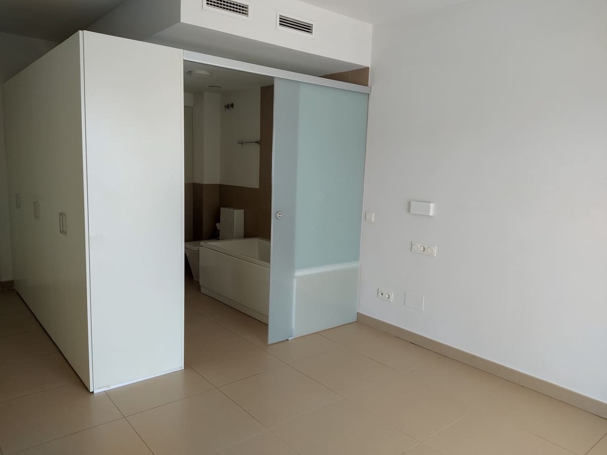 3 bedroom Apartment for sale in Torrequebrada with pool garage - € 850,000 (Ref: 9314332)