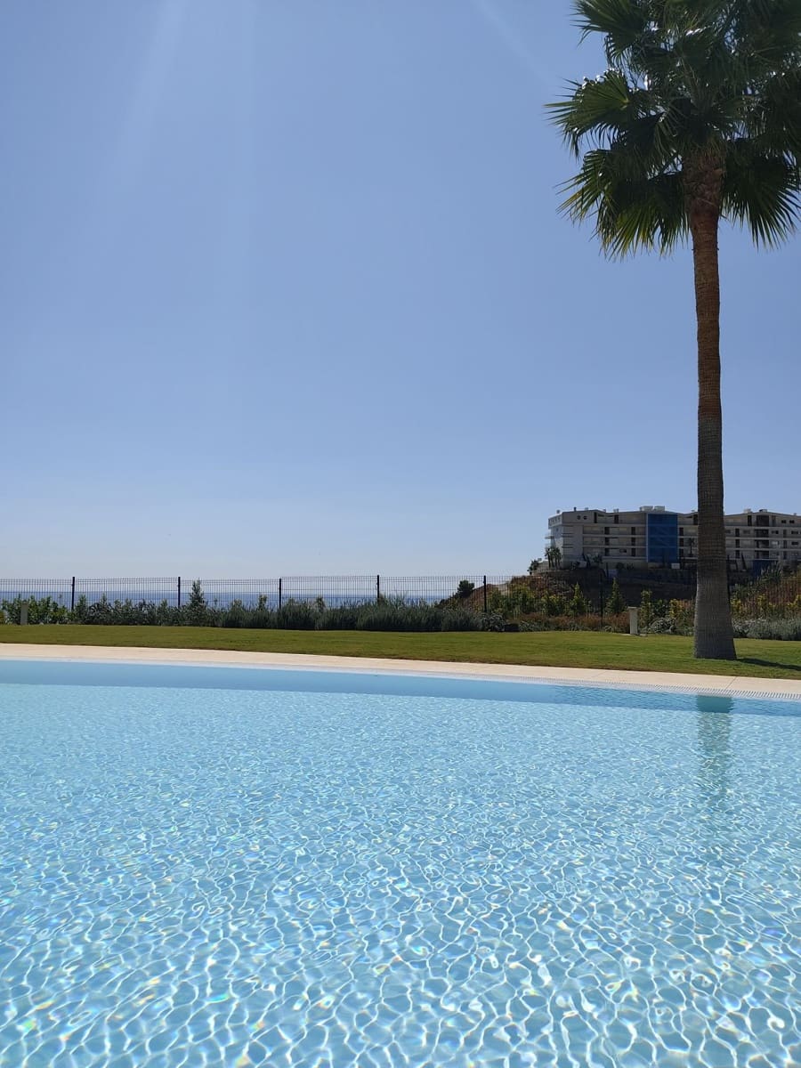 3 bedroom Apartment for sale in Torrequebrada with pool garage - € 850,000 (Ref: 9314332)
