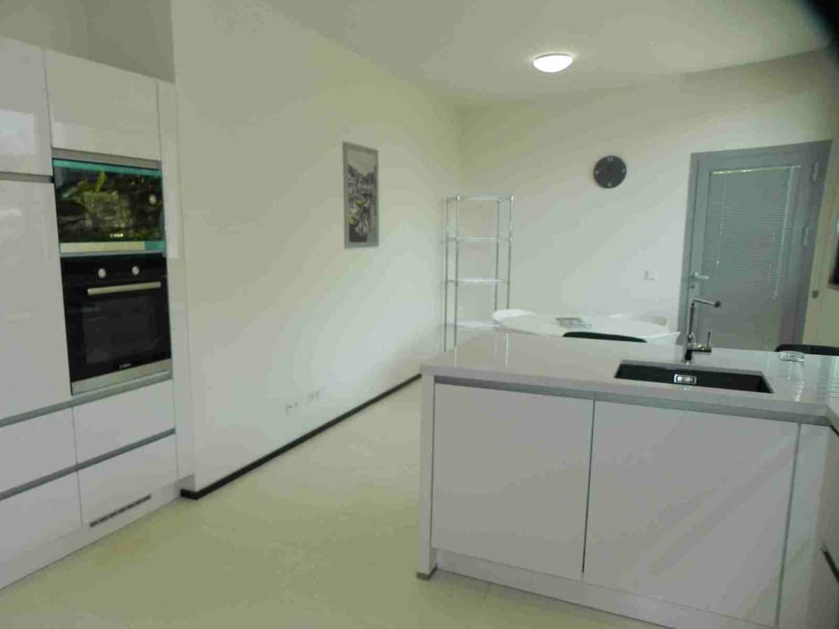 4 quarto Moradia Geminada para venda em Marbella com piscina garagem - 3 000 000 € (Ref: 9314339)