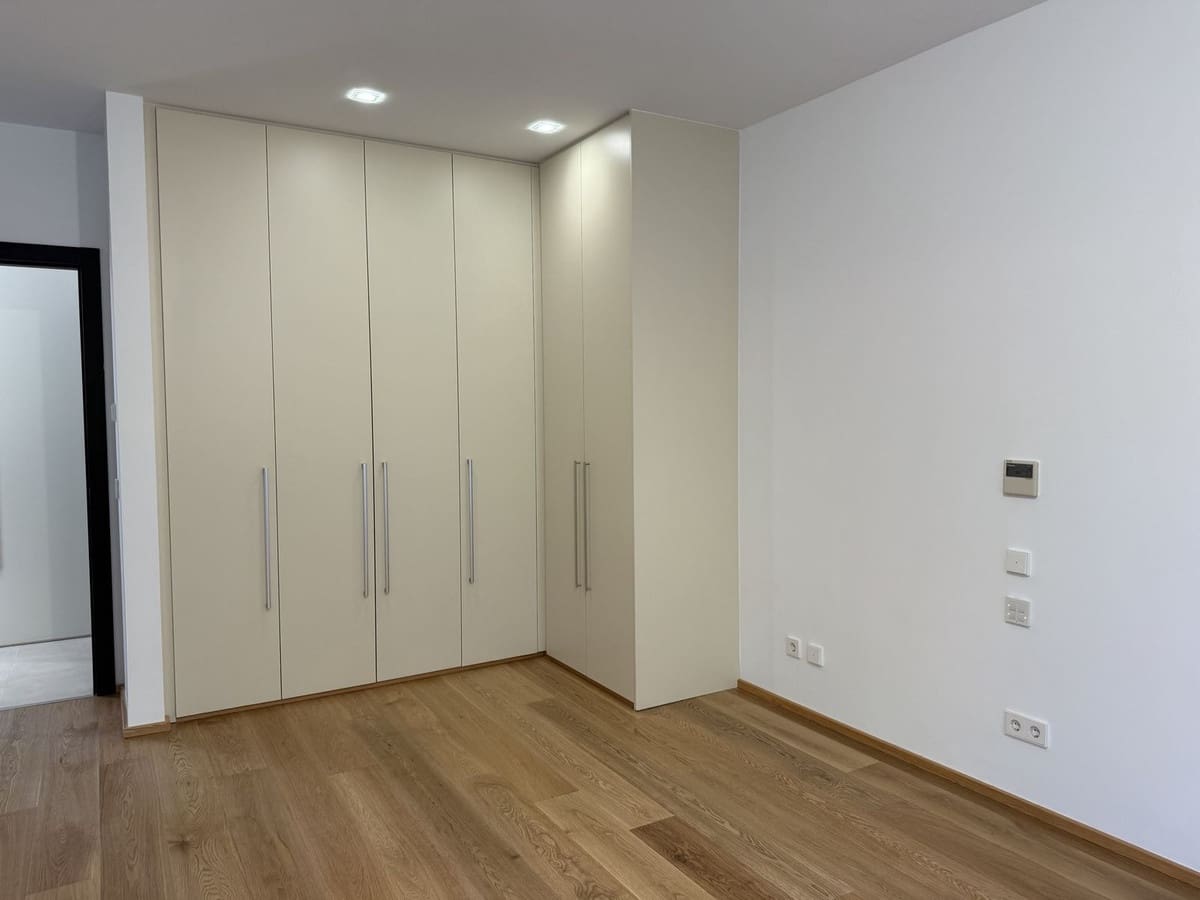 4 quarto Moradia Geminada para venda em Marbella com piscina garagem - 3 000 000 € (Ref: 9314339)