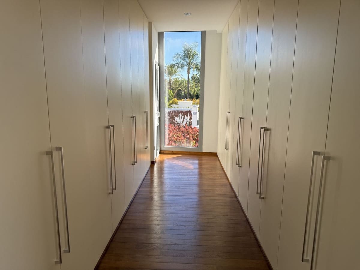 4 quarto Moradia Geminada para venda em Marbella com piscina garagem - 3 000 000 € (Ref: 9314339)