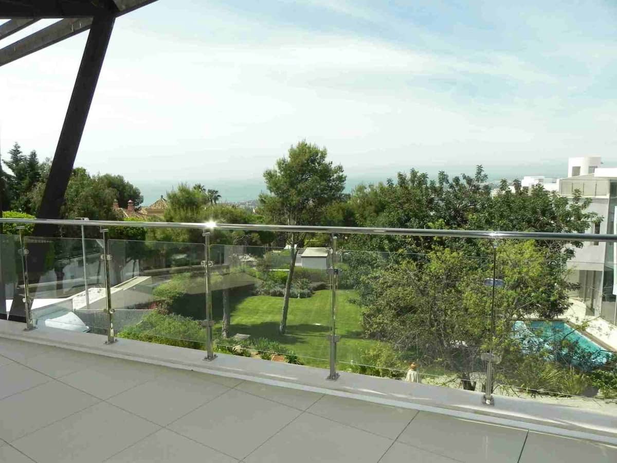 4 quarto Moradia Geminada para venda em Marbella com piscina garagem - 3 000 000 € (Ref: 9314339)