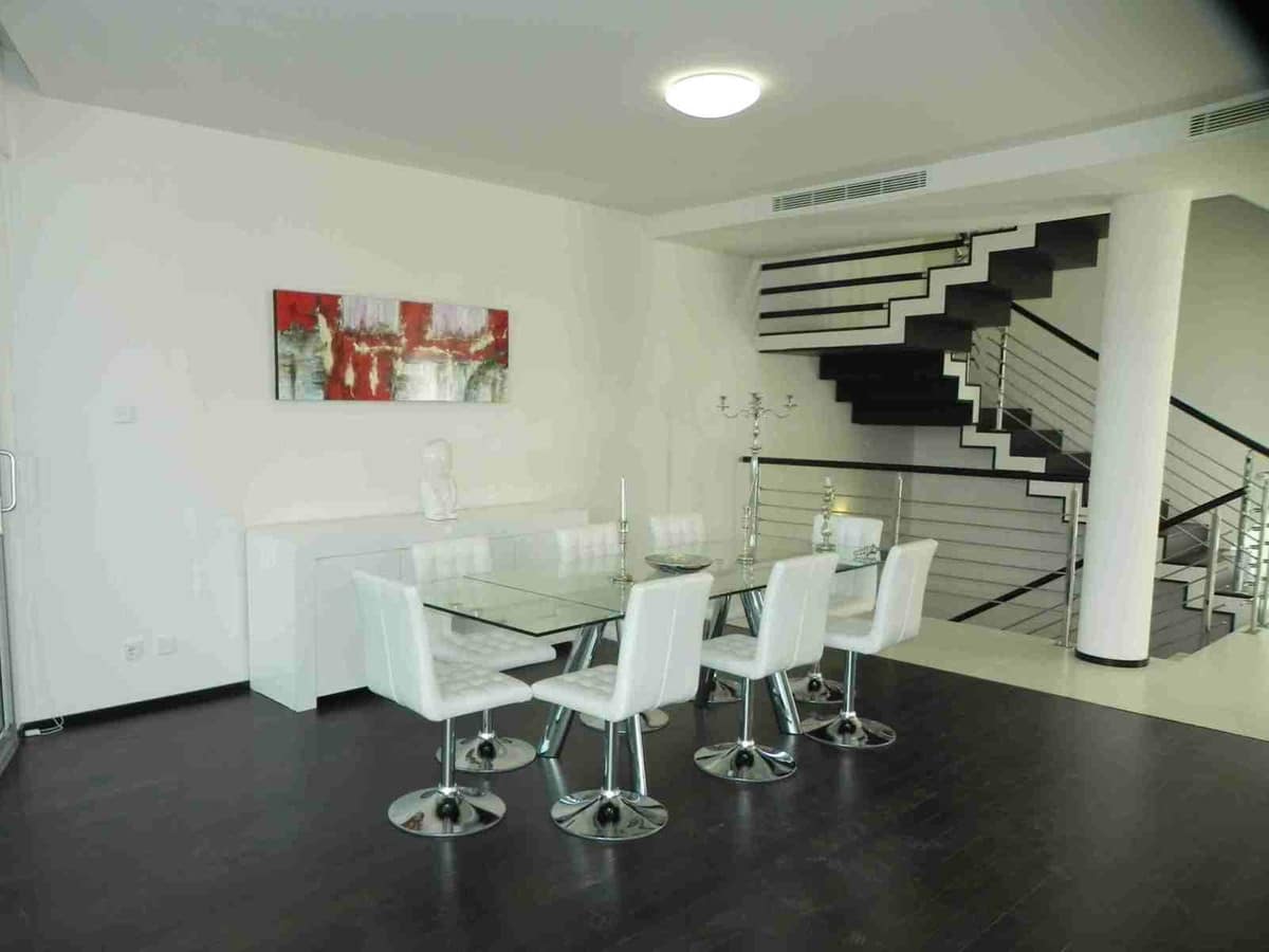 4 quarto Moradia Geminada para venda em Marbella com piscina garagem - 3 000 000 € (Ref: 9314339)