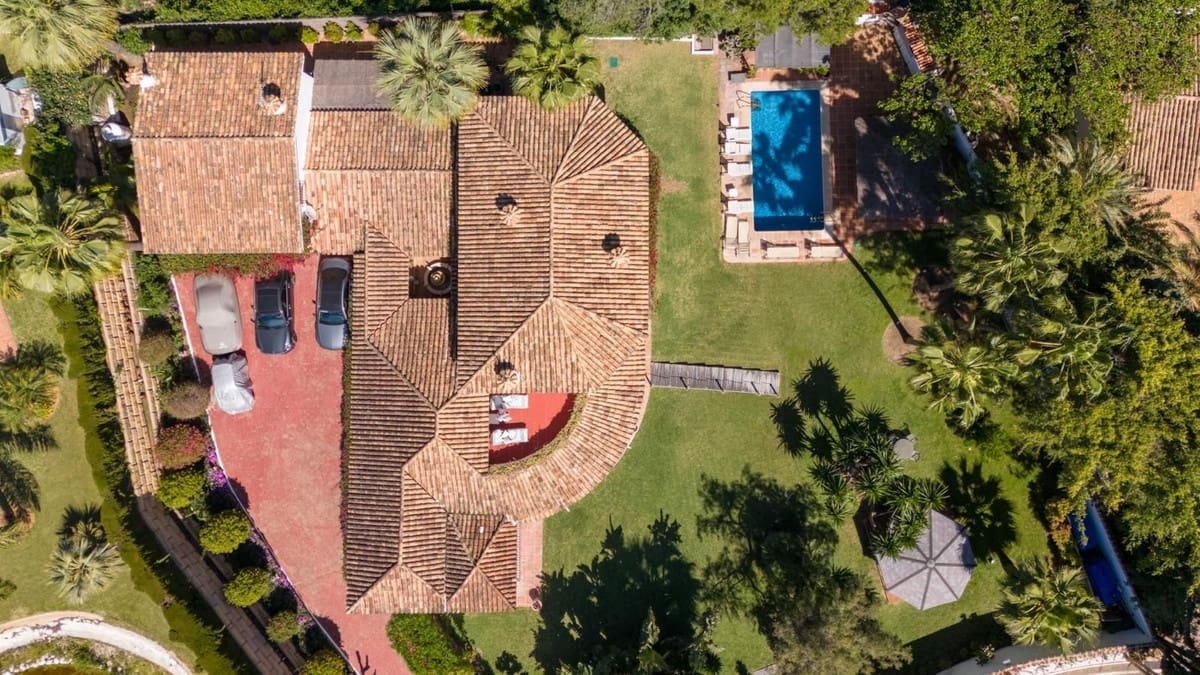 5 sypialnia Willa na sprzedaż w Marbella - 3 250 000 € (Ref: 9314374)