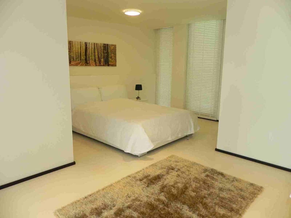 5 sovrum Semi-fristående Villa till salu i Marbella med pool garage - 3 000 000 € (Ref: 9314375)