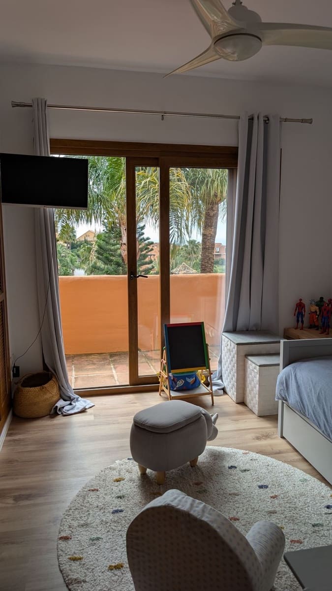 4 camera da letto Casa in vendita in Riviera del Sol con piscina garage - 600.000 € (Rif: 9314382)