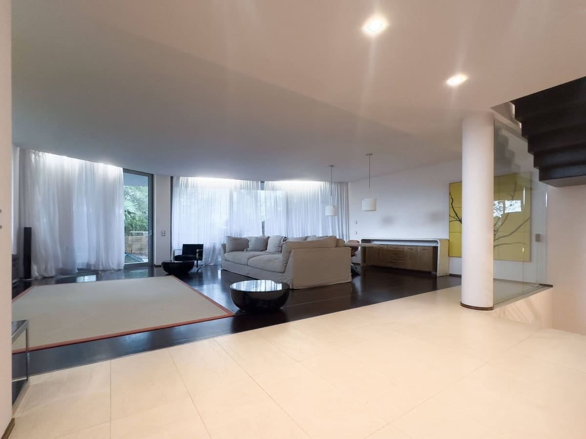 4 soveværelse Semi-Rækkehus til salg i Marbella med swimmingpool garage - € 2.850.000 (Ref: 9314383)