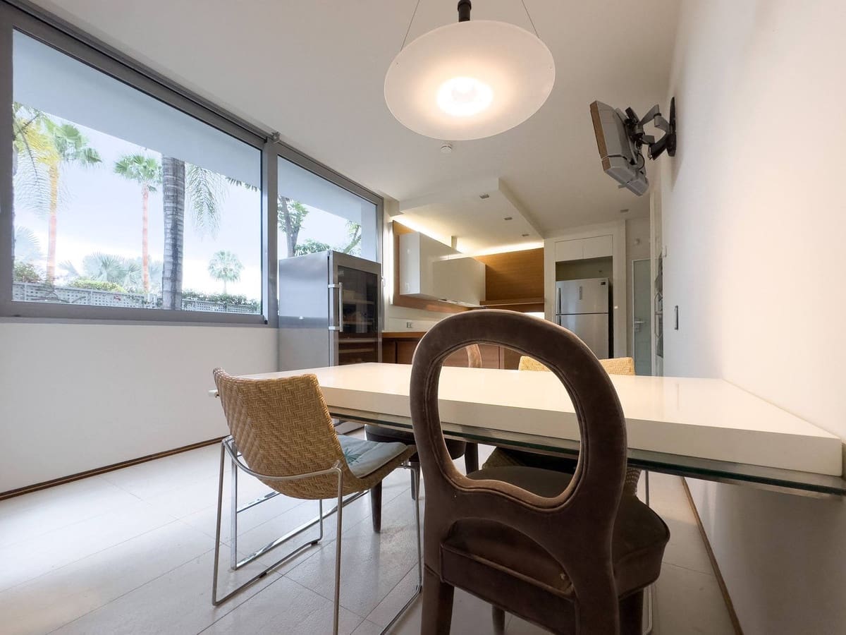 4 soveværelse Semi-Rækkehus til salg i Marbella med swimmingpool garage - € 2.850.000 (Ref: 9314383)