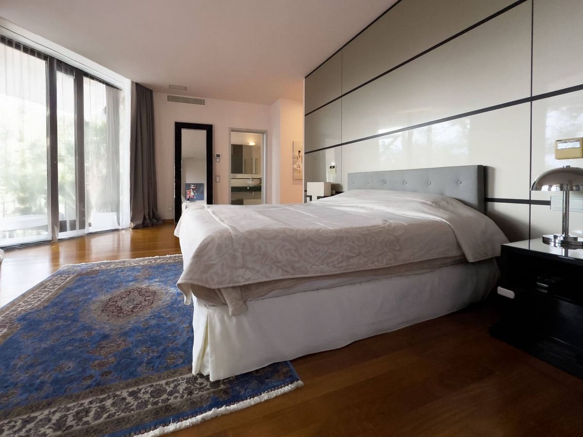 4 soveværelse Semi-Rækkehus til salg i Marbella med swimmingpool garage - € 2.850.000 (Ref: 9314383)