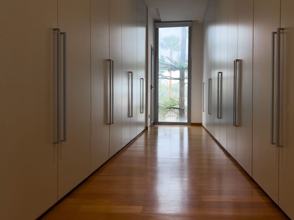 4 soveværelse Semi-Rækkehus til salg i Marbella med swimmingpool garage - € 2.850.000 (Ref: 9314383)