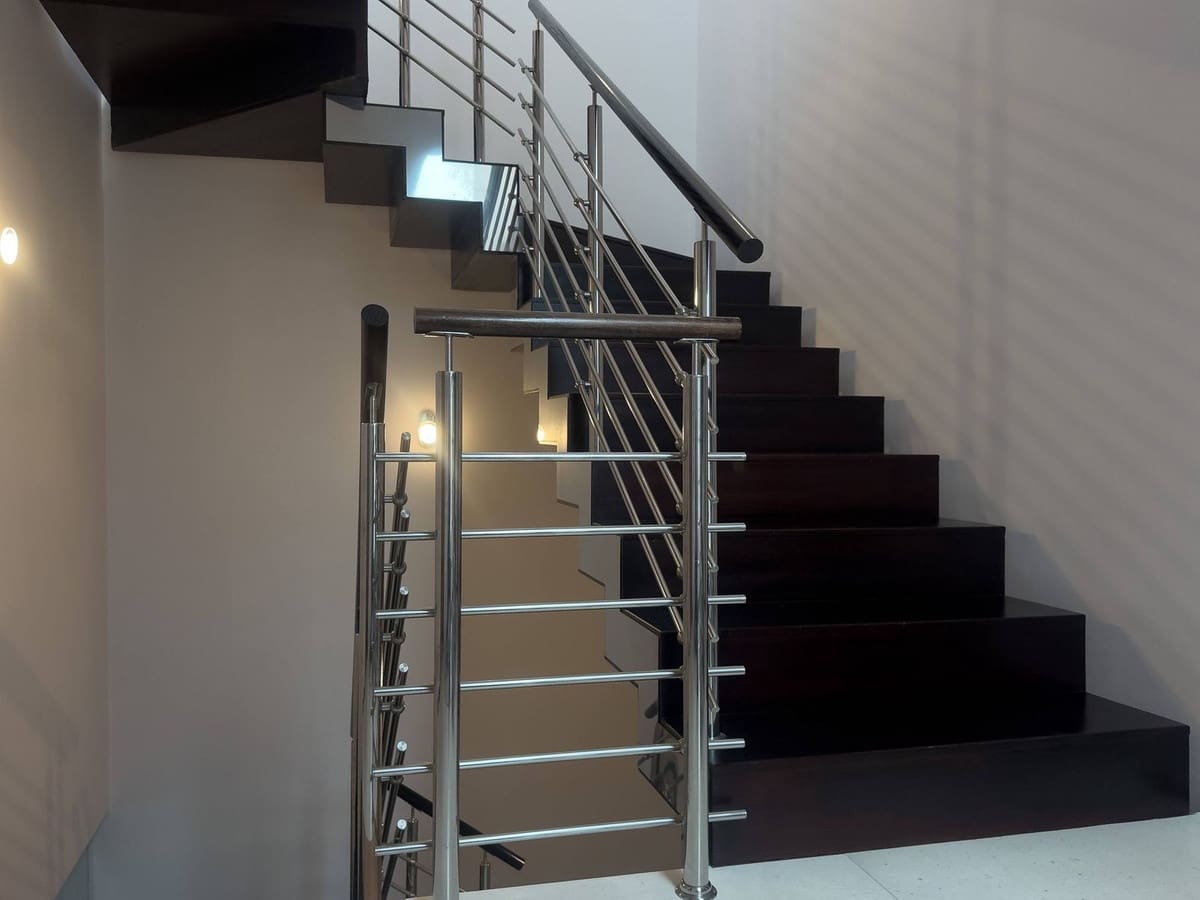 4 soveværelse Semi-Rækkehus til salg i Marbella med swimmingpool garage - € 2.850.000 (Ref: 9314383)