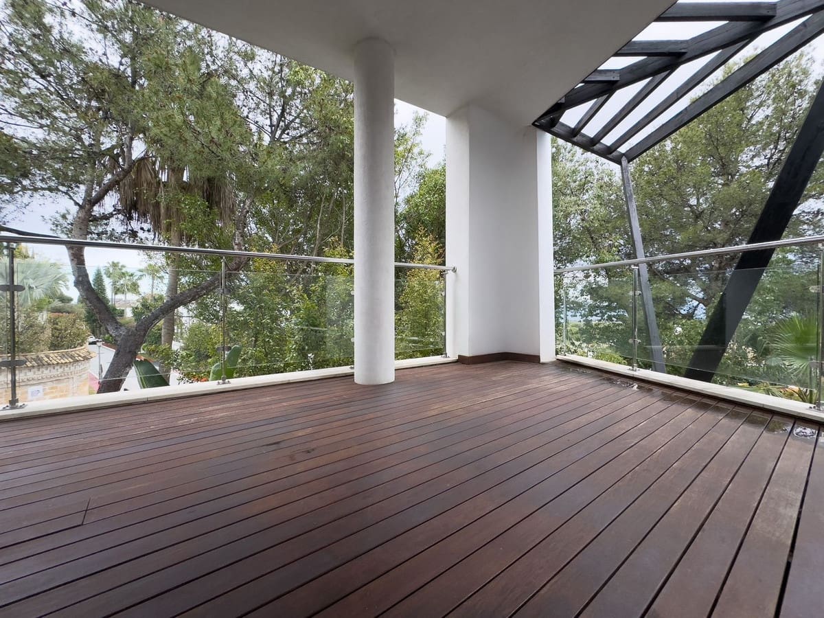 4 soveværelse Semi-Rækkehus til salg i Marbella med swimmingpool garage - € 2.850.000 (Ref: 9314383)