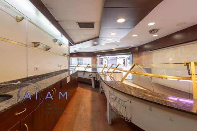 Erhverv til salg i Pineda de Mar - € 100.000 (Ref: 9311363)