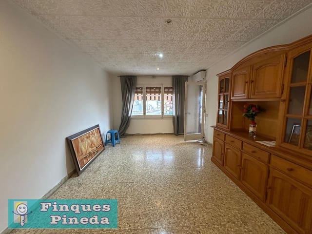 3 bedroom Flat for sale in Pineda de Mar - € 205,000 (Ref: 9311366)