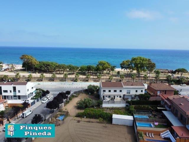 Building Plot for sale in Pineda de Mar - € 188,819 (Ref: 9311368)
