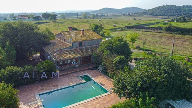 4 slaapkamer Finca/Landhuis te koop in Maçanet de la Selva met zwembad garage - € 875.000 (Ref: 9311379)