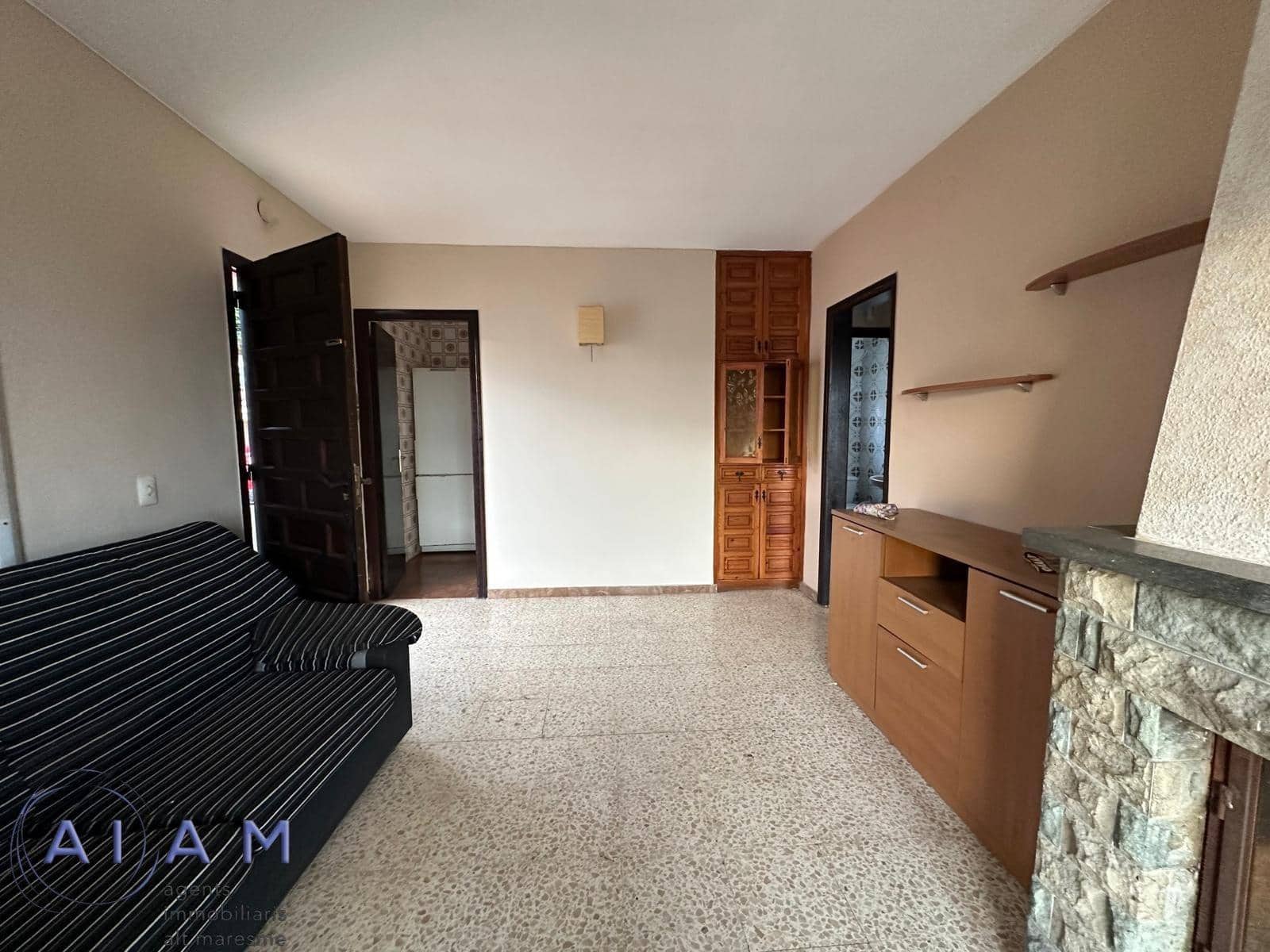 6 chambre Villa/Maison à vendre à Pineda de Mar avec piscine - 320 000 € (Ref: 9456504)