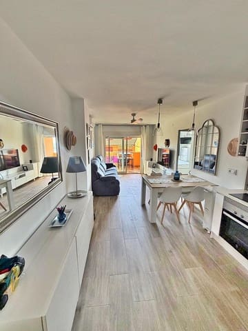 2 sovrum Lägenhet till salu i La Manga del Mar Menor med pool - 190 000 € (Ref: 10102756)