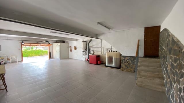 13 bedroom Finca/Country House for sale in Monóvar / Monóver - € 5,500,000 (Ref: 9282509)