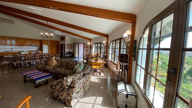 13 bedroom Finca/Country House for sale in Monóvar / Monóver - € 5,500,000 (Ref: 9282509)