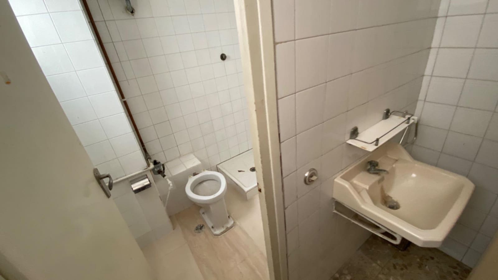 3 Zimmer Gewerbe zu verkaufen in Alicante / Alacant Stadt mit Garage - 1.800.000 € (Ref: 9282510)