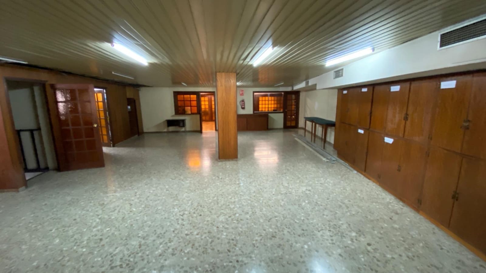 3 Zimmer Gewerbe zu verkaufen in Alicante / Alacant Stadt mit Garage - 1.800.000 € (Ref: 9282510)