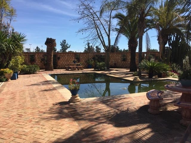 5 slaapkamer Villa te koop in Totana met zwembad garage - € 399.990 (Ref: 9282514)
