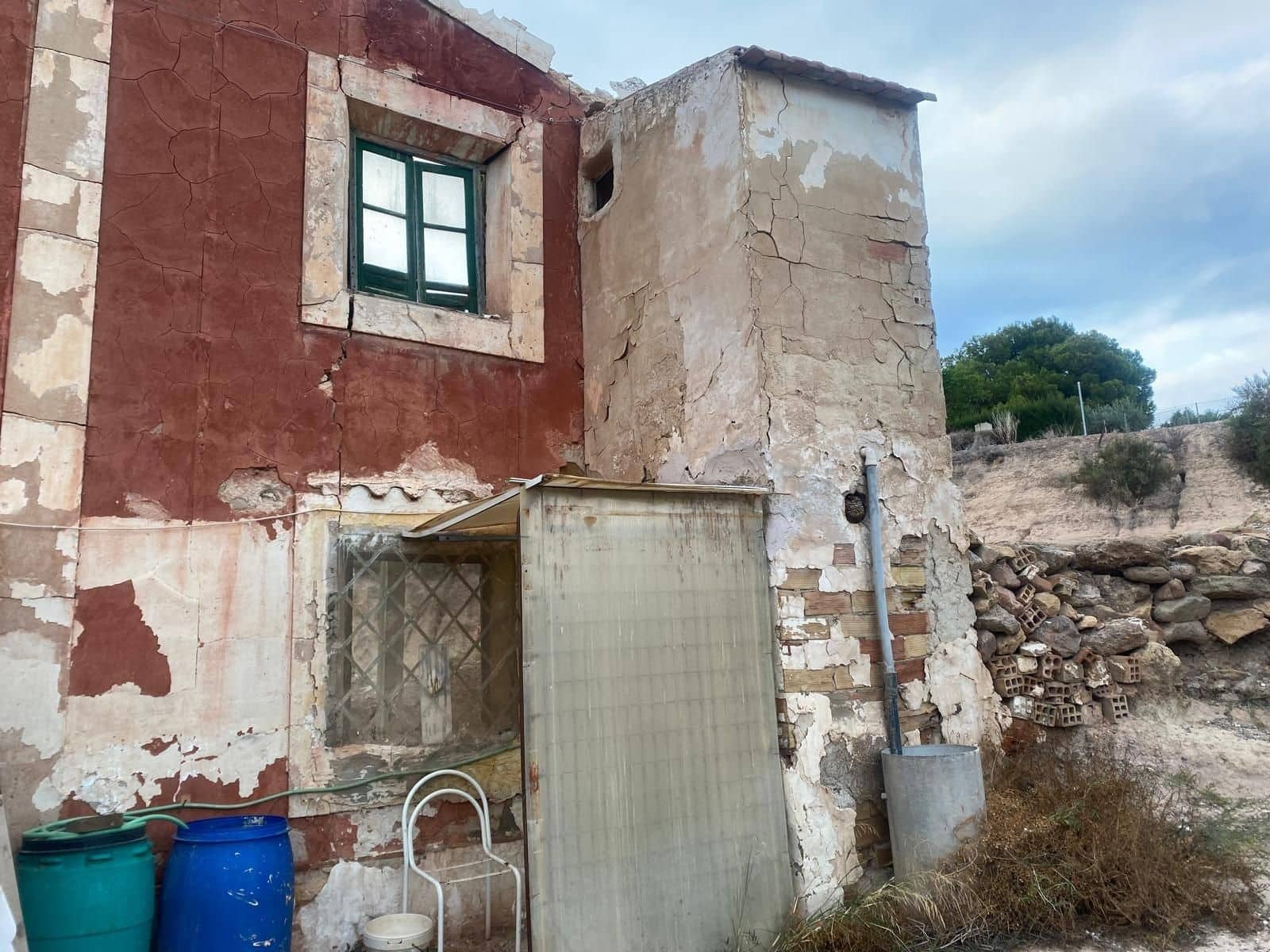 3 makuuhuone Maalaistalo myytävänä paikassa Totana - 100 000 € (Ref: 9282523)