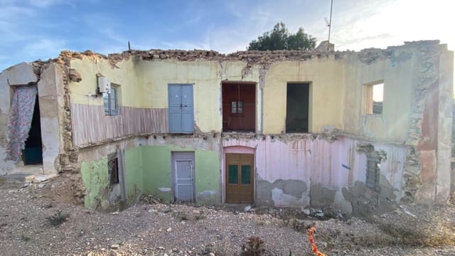 3 soveværelse Finca/Landehus til salg i Totana - € 100.000 (Ref: 9282523)