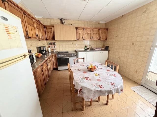 4 slaapkamer Flat te koop in Totana - € 160.000 (Ref: 9282529)